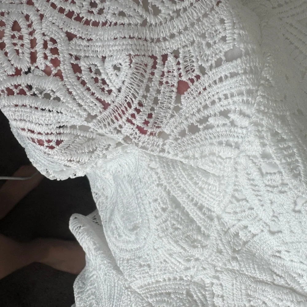 White House Black Market Lace white dress - Picture 7 of 9
